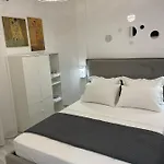 Flowery Penthouse In Centre Of Apartamento