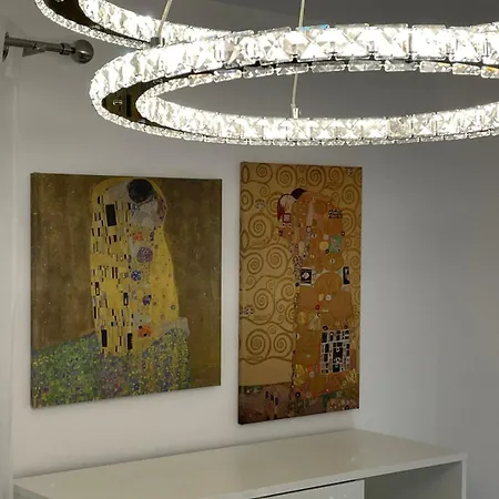 Apartamento Flowery Penthouse In Centre Of