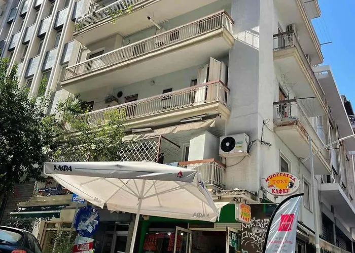 Flowery Penthouse In Centre Of * Saloniki
